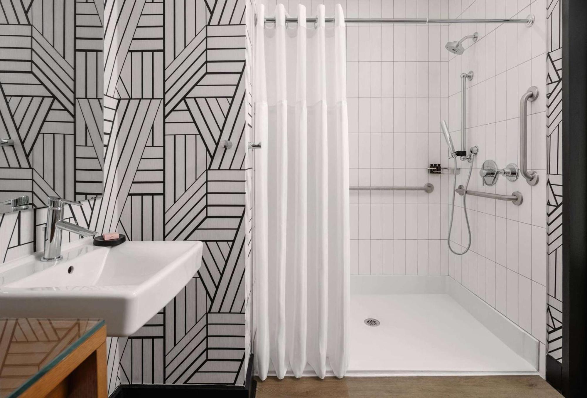 Hotel Tupelo, A Wyndham Hotel Zewnętrze zdjęcie